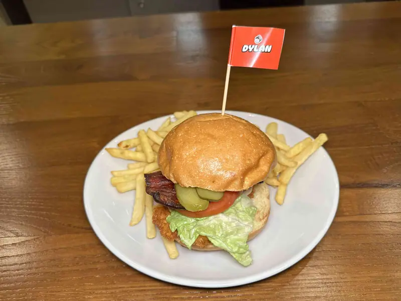 dylan — Dylan's Burger